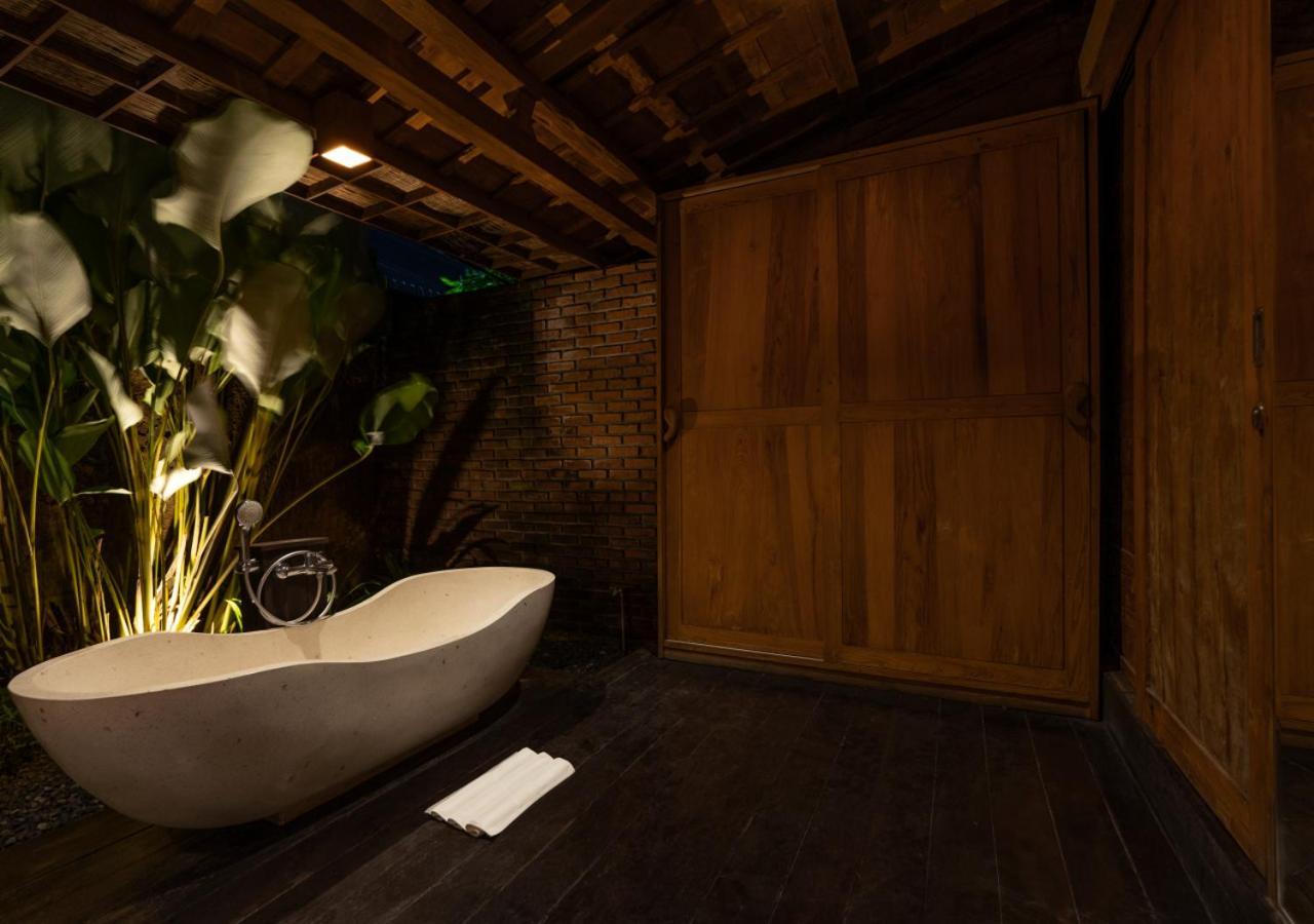 Natajiwa Village Villa Seminyak